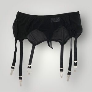 “Vintage” Mesh Garter Set